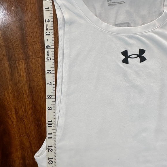 UNDER ARMOUR Baseline Cotton Tank - Size‎ S. - Picture 9 of 15